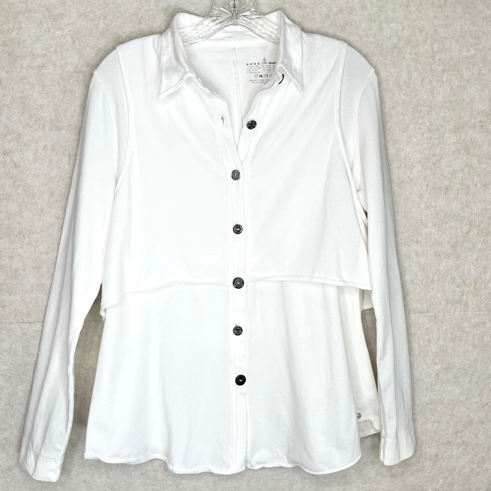 Neon Buddha Mia White Cotton Button Front Collared Shirt